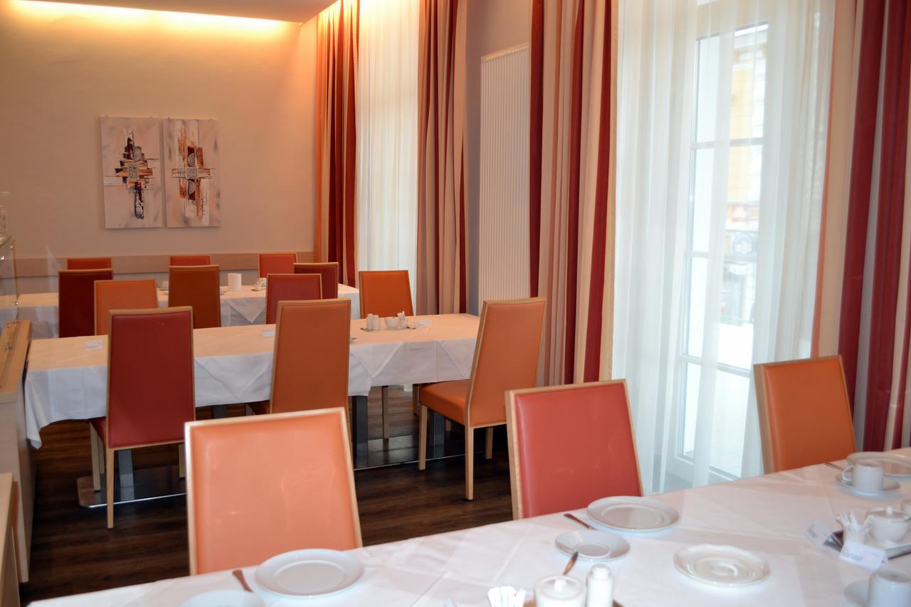 Hotel Grazerhof Bad Gleichenberg Buitenkant foto
